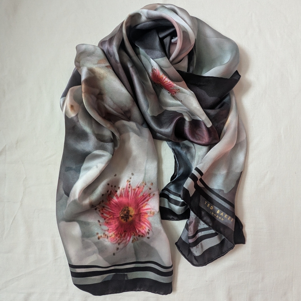Ted Baker Silk Extra Large Botanical Floral Scarf Gray Pink